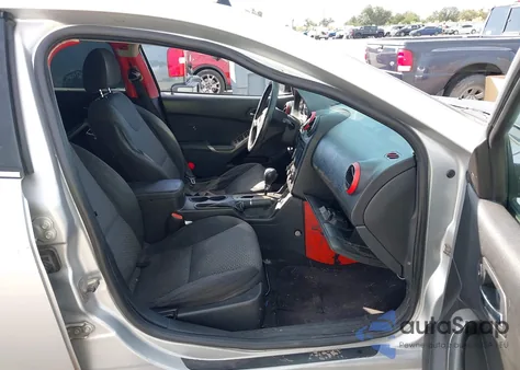 2009 Pontiac G6 from USA, damaged, VIN 1G2ZG57B394200159